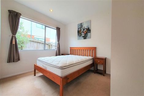 Photo of property in 29a Raleigh Road, Northcote, Auckland, 0627