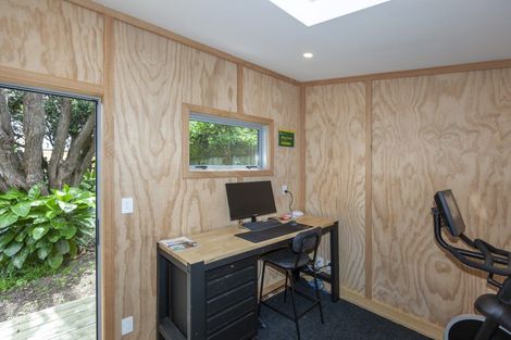 Photo of property in 121 The Parade, Paekakariki, 5034