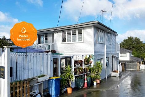 Photo of property in 65 Awaroa Road, Sunnyvale, Auckland, 0612