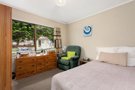 Photo of property in 14b Pokapu Place, Bethlehem, Tauranga, 3110