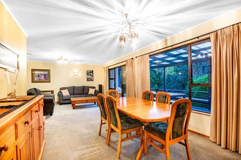 Photo of property in 12 Exploration Way, Whitby, Porirua, 5024