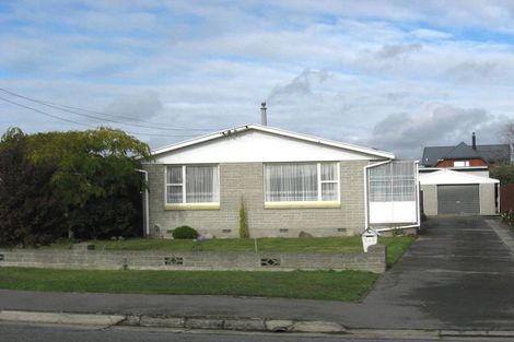 Photo of property in 141 Sawyers Arms Road, Northcote, Christchurch, 8052