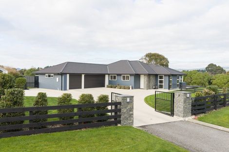 Photo of property in 61 Hartwell Drive, Kelvin Grove, Palmerston North, 4470