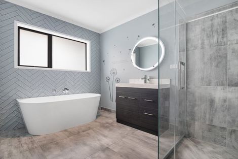 Photo of property in 8 Awatiro Drive, Kaukapakapa, 0871