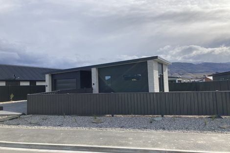 Photo of property in 46 Olds Crescent, Cromwell, 9310