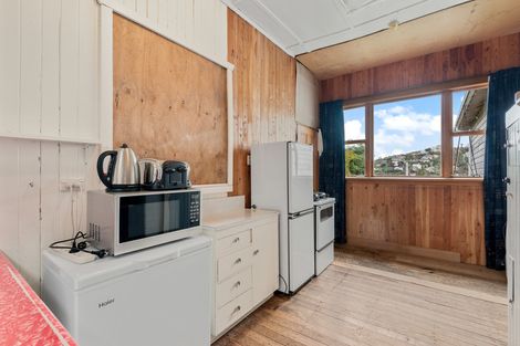 Photo of property in 3 Haywood Street, The Glen, Dunedin, 9011