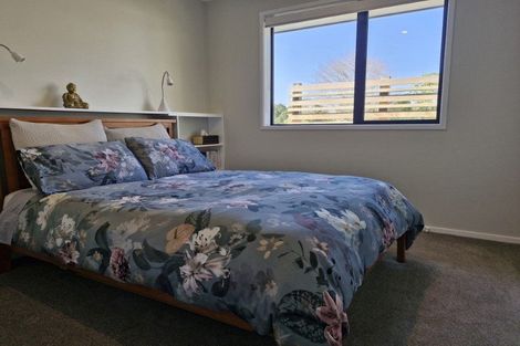 Photo of property in 14a Bell Street, Welbourn, New Plymouth, 4310