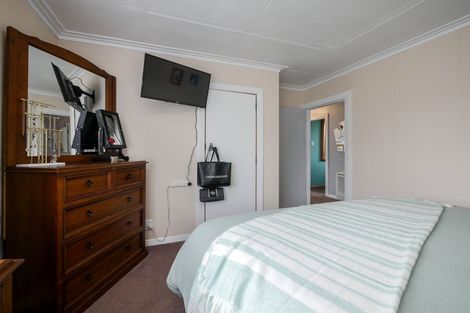 Photo of property in 229 Brockville Road, Brockville, Dunedin, 9011