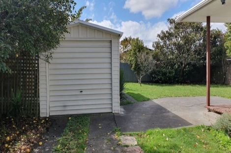 Photo of property in 12 Massey Street, Aramoho, Whanganui, 4500