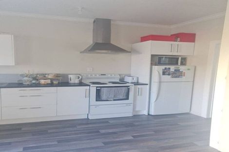 Photo of property in 19 Ruapehu Street, Castlecliff, Wanganui, 4501