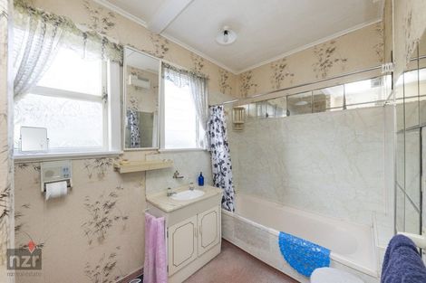 Photo of property in 25 Park Road, West End, Palmerston North, 4412