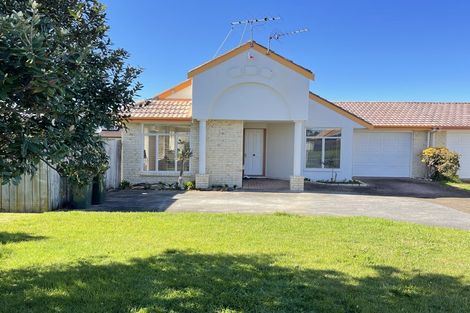 Photo of property in 41 Fernbrook Close, Burswood, Auckland, 2013