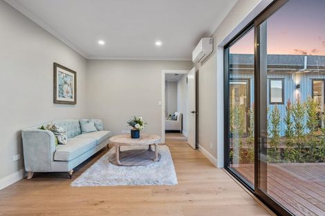 Photo of property in 56 Kewa Road, Albany Heights, Auckland, 0632