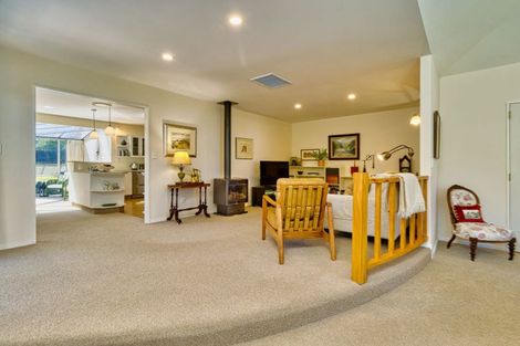 Photo of property in 6 Kingsgate Close, Havelock North, 4130