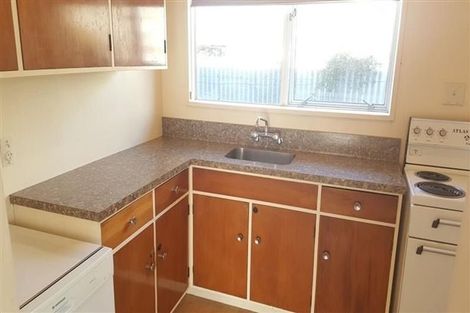 Photo of property in 2/44 Albert Street, Palmerston North, 4414