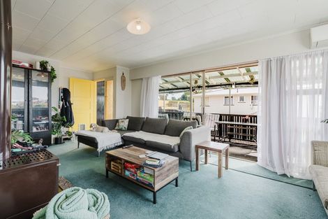 Photo of property in 3 Linden Street, Kihikihi, Te Awamutu, 3800