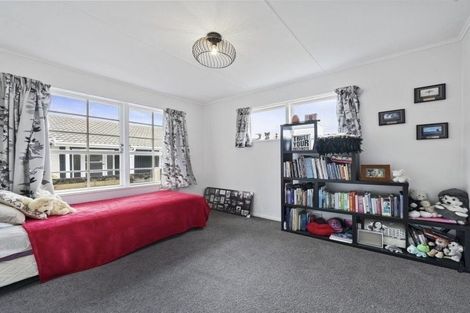 Photo of property in 13 Kaponga Street, Wainuiomata, Lower Hutt, 5014