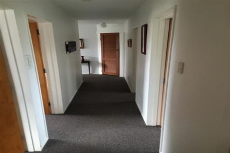 Photo of property in 71 Saint Heliers Crescent, Aranui, Christchurch, 8061