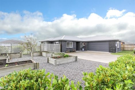 Photo of property in 4 Roy Johns Way, Bell Block, New Plymouth, 4312