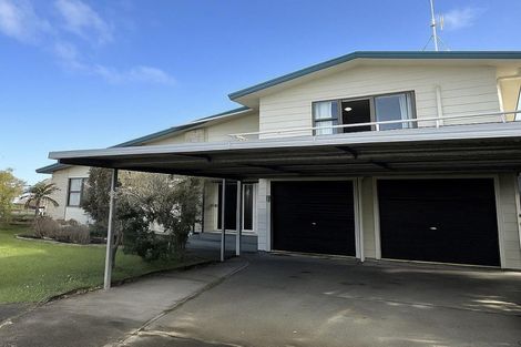 Photo of property in 19 Sandstrom Grove, Feilding, 4702