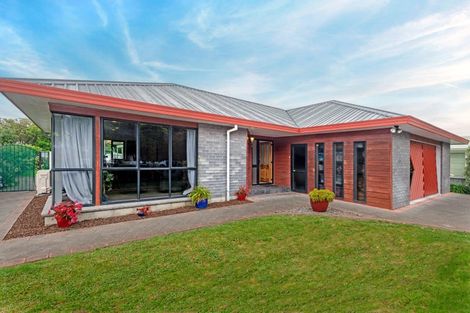 Photo of property in 7 Ruth Street, Riverdale, Gisborne, 4010