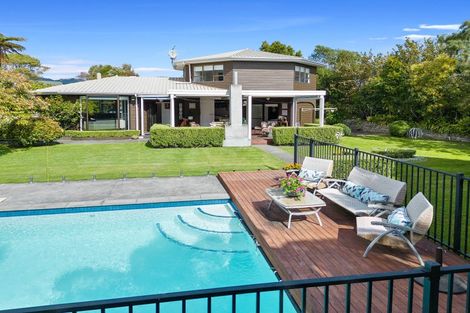 Photo of property in 9 Paretai Grove, Waikanae, 5036