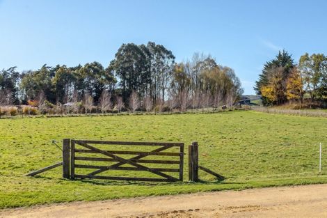 Photo of property in 1017b Longbush Road, Longbush, 5884