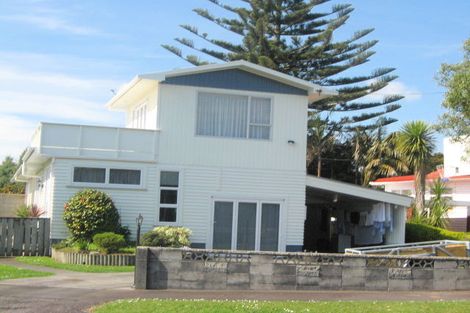 Photo of property in 28 Budleigh Street, Frankleigh Park, New Plymouth, 4310