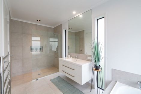 Photo of property in 23 Graham Mcrae Place, Whangamarino, Te Kauwhata, 3782