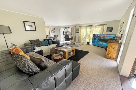 Photo of property in 26 Hillcrest Street, Tirau, 3410