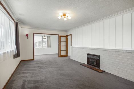 Photo of property in 11 West Hoe Road, Orewa, 0931