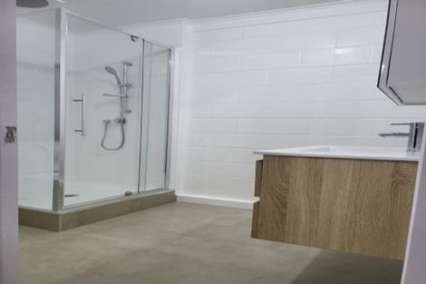 Photo of property in 349 Triangle Road, Massey, Auckland, 0614