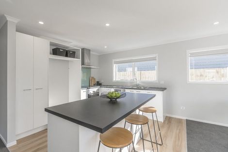 Photo of property in 20 Koru Loop, Paraparaumu, 5032