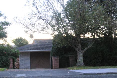 Photo of property in 16 Huia Street, Waikanae, 5036