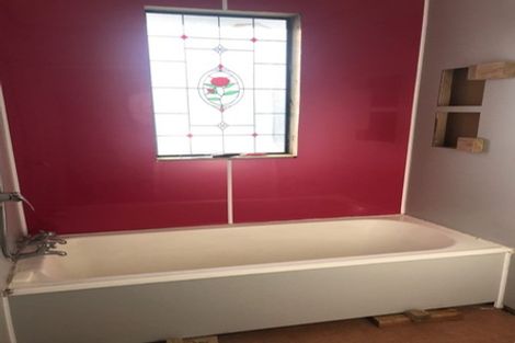 Photo of property in 2a Coulter Road, Owhata, Rotorua, 3010