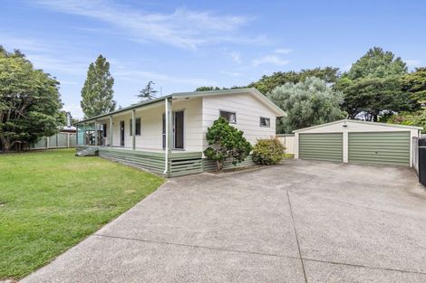 Photo of property in 32 Meadowland Street, Matua, Tauranga, 3110