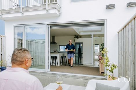 Photo of property in 31 Reynolds Place, Papamoa Beach, Papamoa, 3118