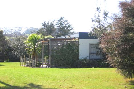 Photo of property in 22 Oyster Drive, Cooks Beach, Whitianga, 3591