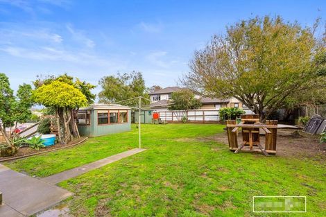 Photo of property in 3 Churchill Avenue, Manurewa, Auckland, 2102