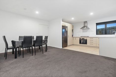 Photo of property in 2/12 Onukutara Place, Huntington, Hamilton, 3281