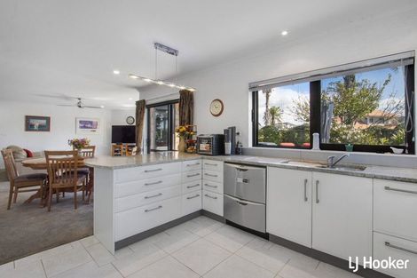 Photo of property in 3 Athenree Heights, Athenree, Katikati, 3177