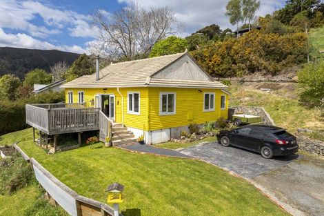 Photo of property in 20 Orokonui Road, Waitati, 9085