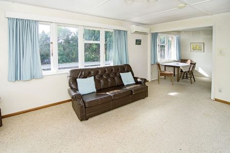 Photo of property in 248 High Street North, Carterton, 5713