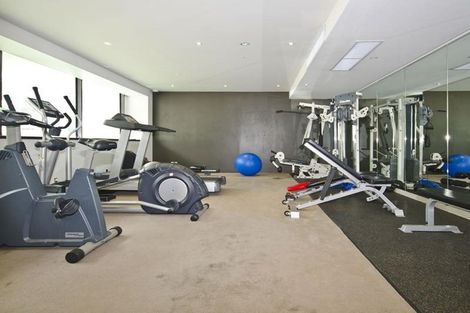 Photo of property in Halsey Apartments At Lighter Quay, 112/77 Halsey Street, Auckland Central, Auckland, 1010