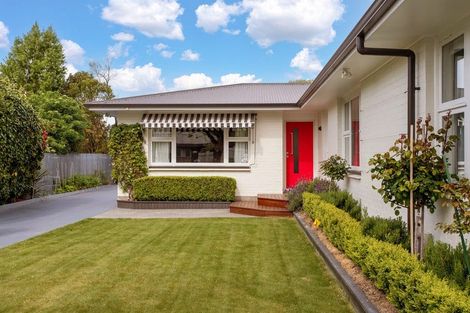 Photo of property in 70 Grahams Road, Burnside, Christchurch, 8041