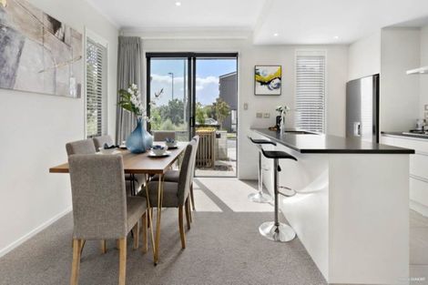 Photo of property in 32 Chaffinch Road, Hobsonville, Auckland, 0616