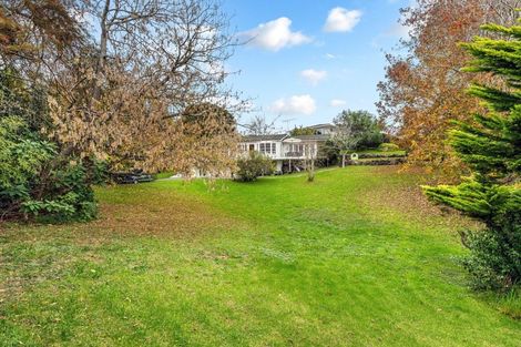 Photo of property in 110 Mellons Bay Road, Mellons Bay, Auckland, 2014