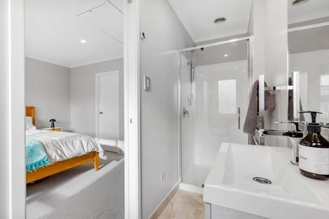 Photo of property in 37 Mapou Road, Hobsonville, Auckland, 0616