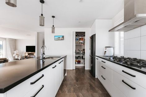 Photo of property in 30 Ridge Drive, Omokoroa, 3114