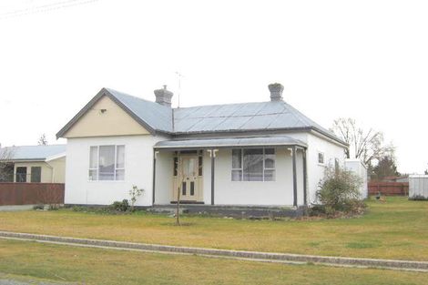 Photo of property in 3 Mckenzie Street, Fairlie, 7925
